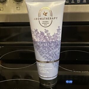 Bath & Body Works Aromatherapy Lavender Vanilla Sleep Cream
